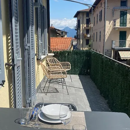 Mirror Dom wakacyjny Lezzeno